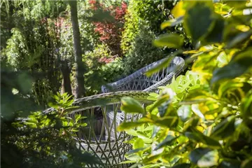 Die grüne Oase: die Terrasse in einen Garten verwandeln